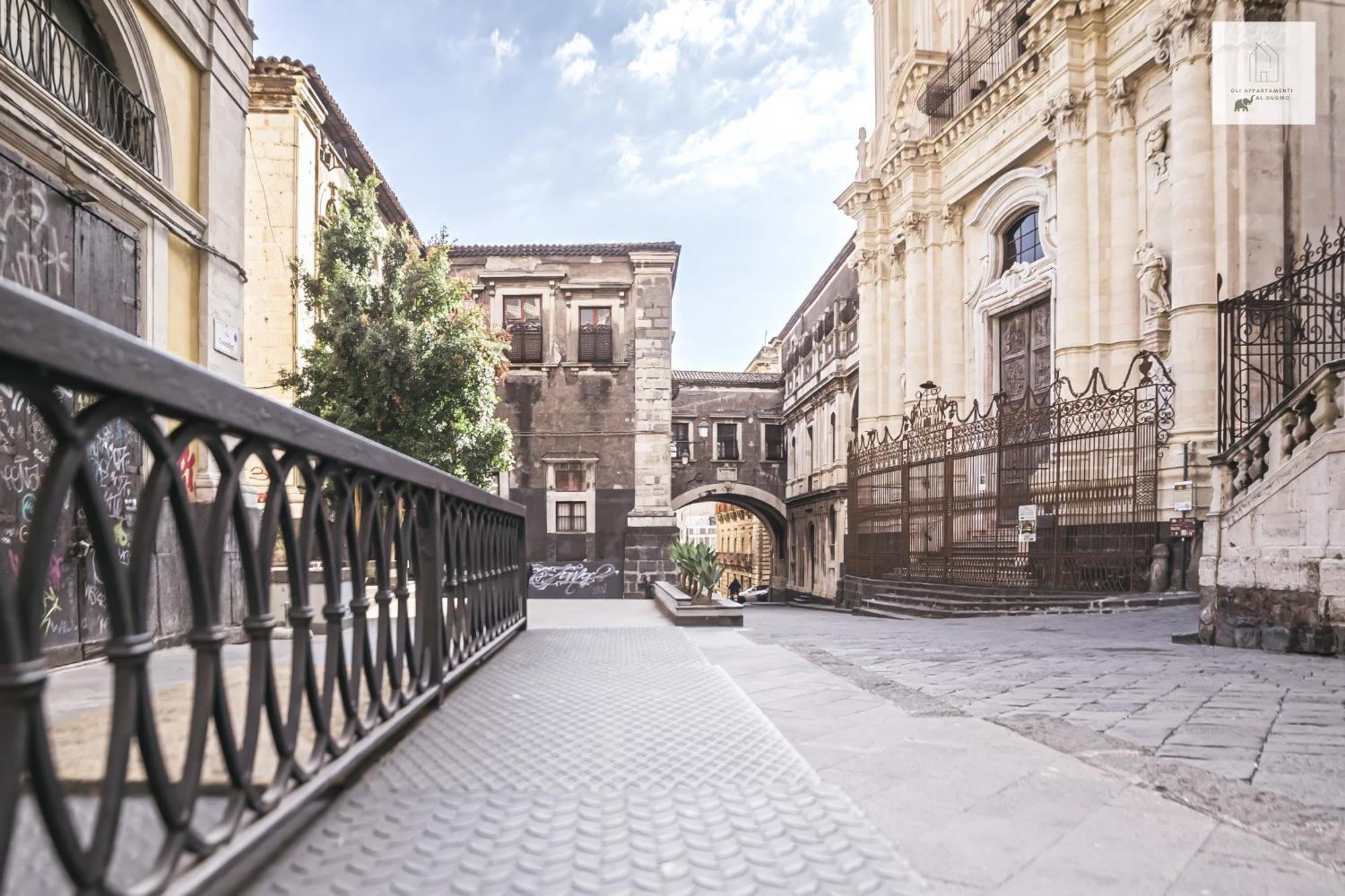 Gli Appartamenti Al Duomo Catania-Fontanarossai nemzetközi repülőtér Kültér fotó